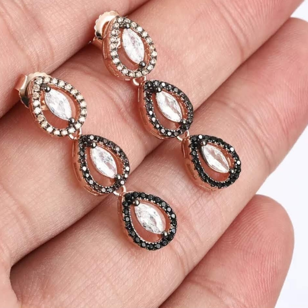 3 layer teardrop Opera station earrings - Picture 2 of 9